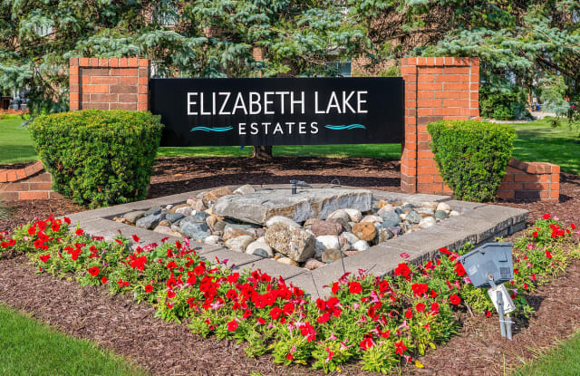 Elizabeth Lake Estates Gallery 4