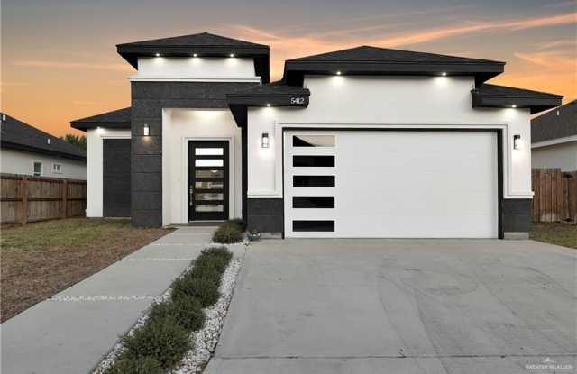 5412 N Chula Vista Street photos photos