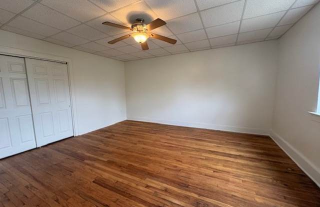 Updated 1BR Apartment Near Downtown Akron with Brand-New Bathroom Gallery 2