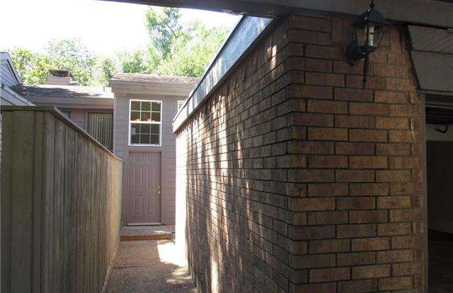 824 Clarissa Place Gallery 2