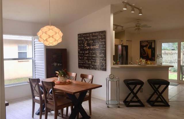667 WHISPER COVE COURT Gallery 3