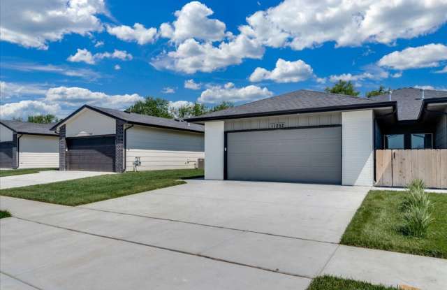Skyway- Oliver Plan photos photos