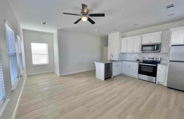 508 Park St Apt B Gallery 3
