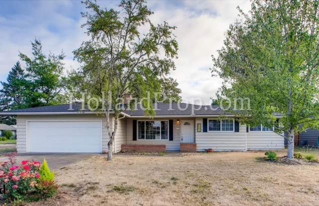 Lovely Hillsboro Home in Nice Neighborhood! photos photos
