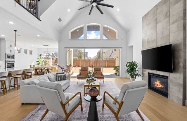 2541 Forestbrook Drive Gallery 4