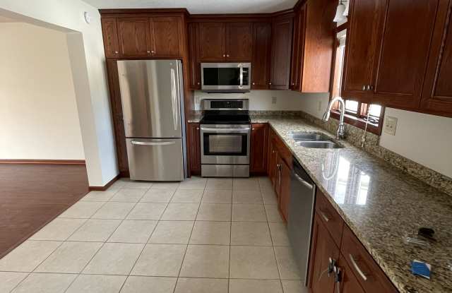 754 16th Avenue North photos photos