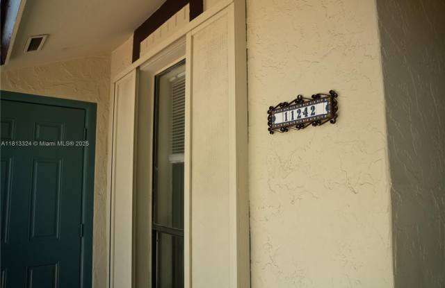 11242 SW 116th Ln Gallery 2