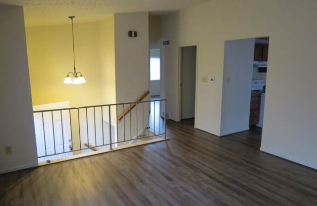 6394 Birchview Drive North Gallery 4