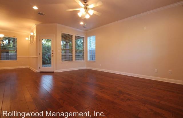 6708 Manchaca Road #28 Gallery 3