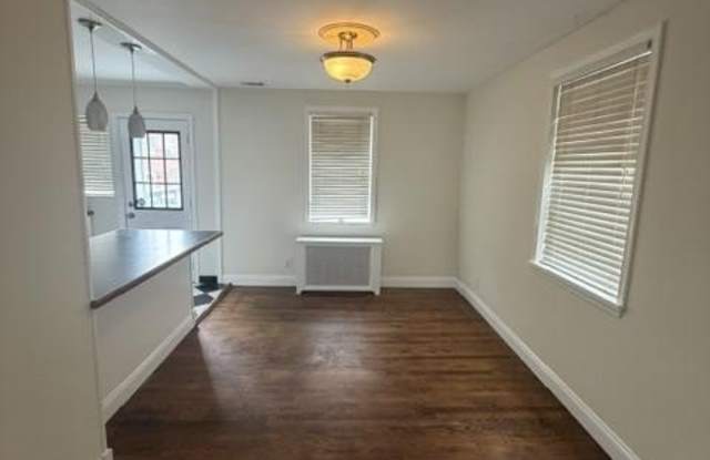 1721 PIN OAK Road Gallery 4