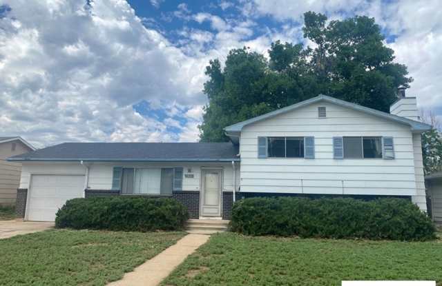 Great Home with Huge Yard photos photos