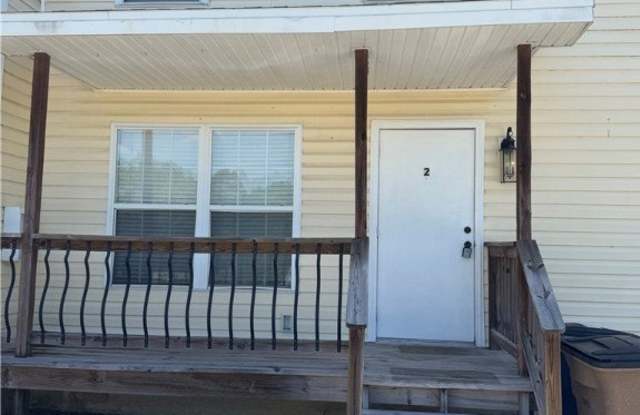 111 Yellowtail Loop unit: 2 photos photos