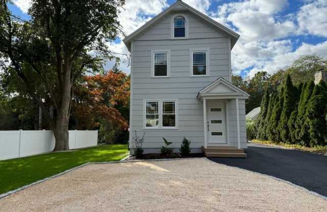 429 Round Hill Road photos photos