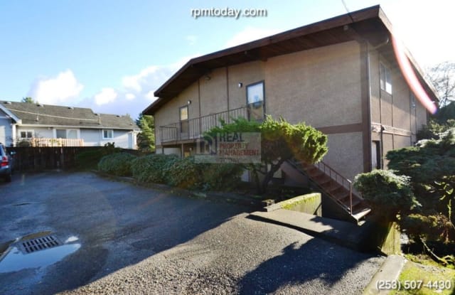 1111 South 148th Street - 1111 SW 148th St, Burien, WA 98166