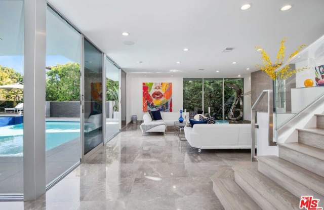 1250 Angelo Dr photos photos