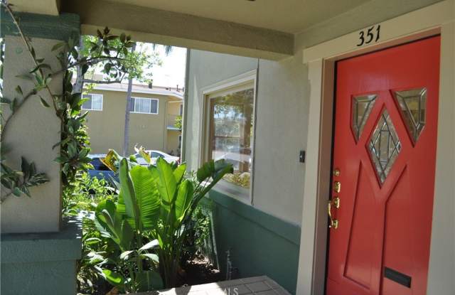 351 Newport Avenue Gallery 3