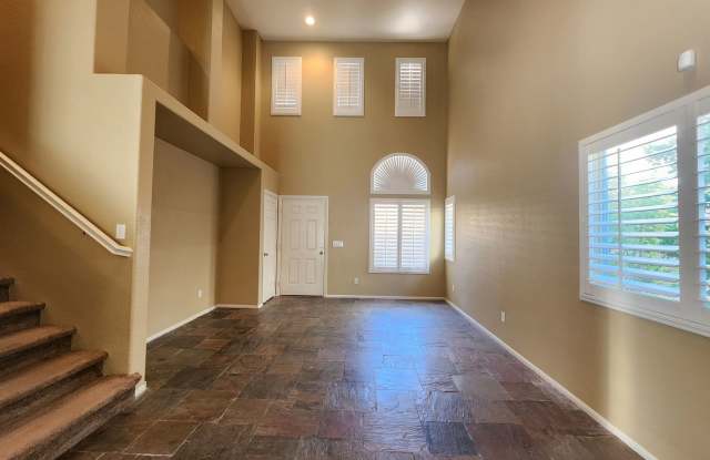 **Discover Your New Home: Spacious 3-Bedroom Home in a Gated Las Vegas Community** Gallery 3