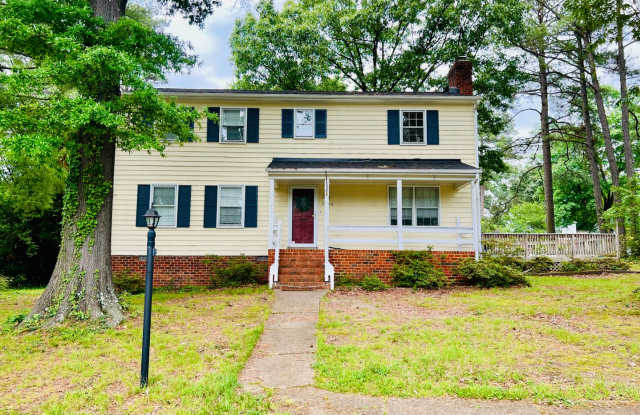 Charming 4-Bedroom Home with Ample Space and Modern Amenities photos photos