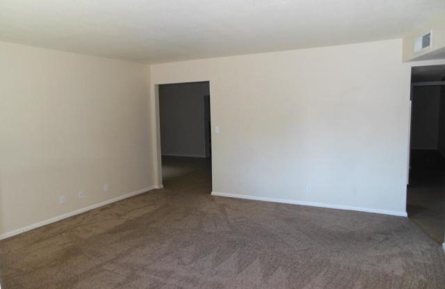 4008 W STATE Avenue Gallery 4