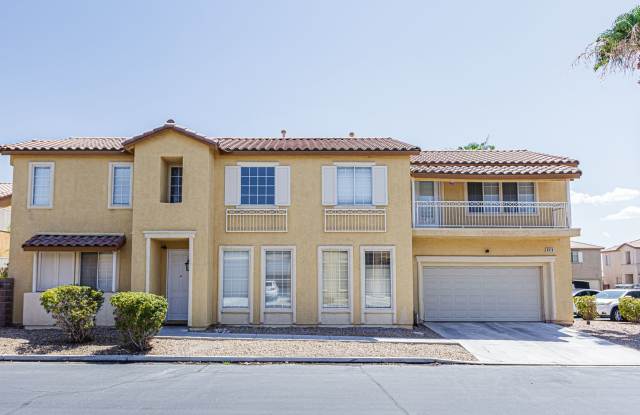 2 Master Suites in a gated community photos photos