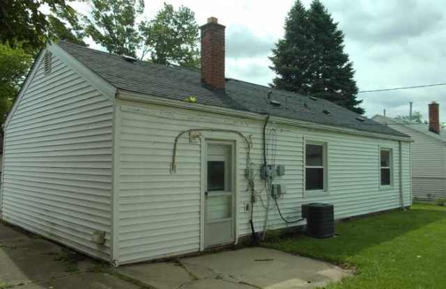 26751 Belanger Street Gallery 3