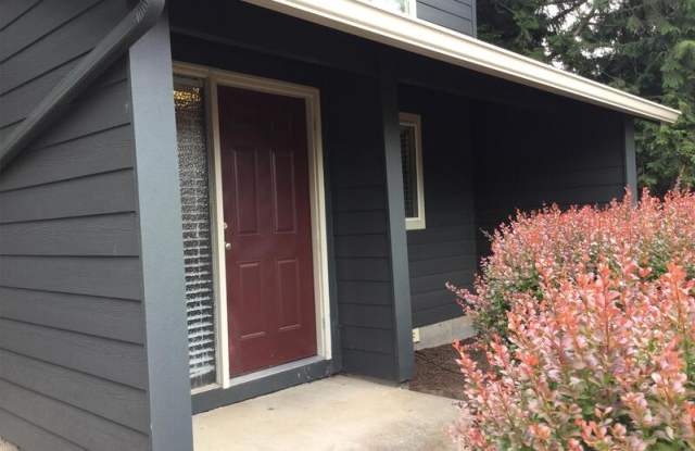 12412 SE 60th Ct. - Unit D - 12412 Southeast 60th Court, Milwaukie, OR 97222