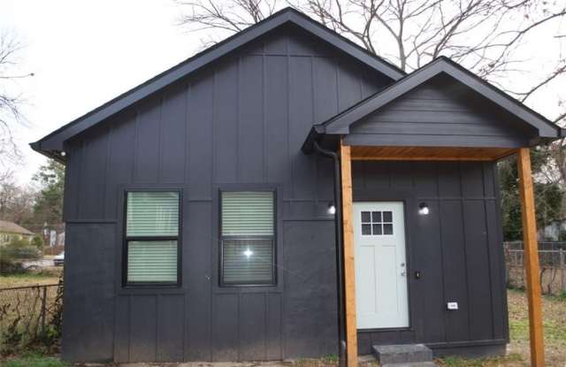 1696 GORDON Street SW photos photos