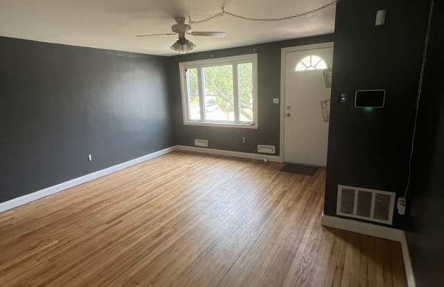 4707 Chatford Ave photos photos