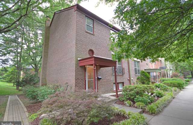 11741 NORTH SHORE DRIVE - 11741 North Shore Drive, Reston, VA 20190