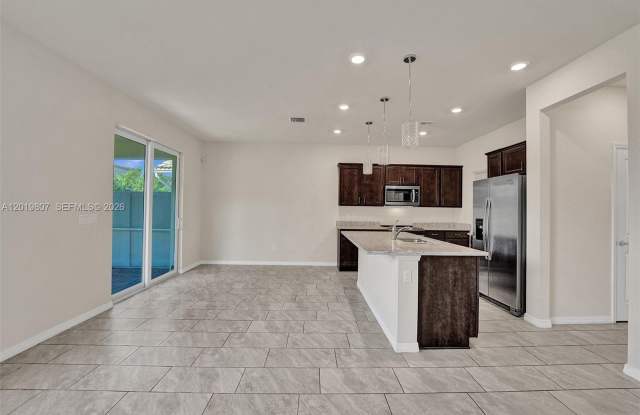 4764 Eucalyptus Dr photos photos 4764 Eucalyptus Dr photos photos