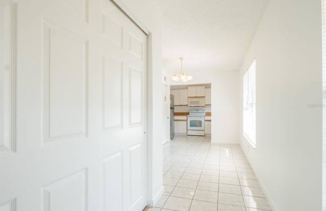 1815 Michigan Avenue Unit C - 1 Gallery 2