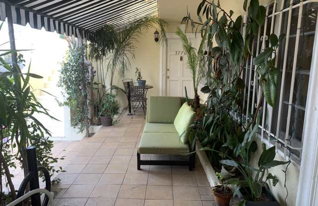 5770 West Olympic Boulevard Gallery 2
