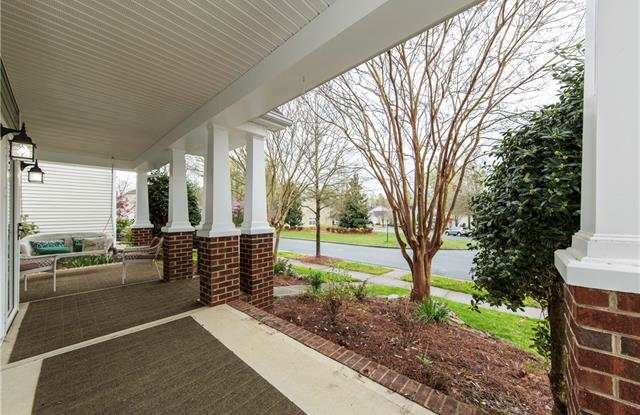 2805 Winding River Drive Gallery 3