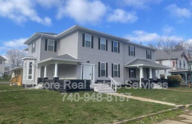 325 Hudson Ave photos photos