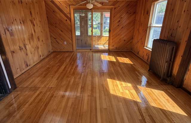 437 Willard Street - 2 Gallery 2