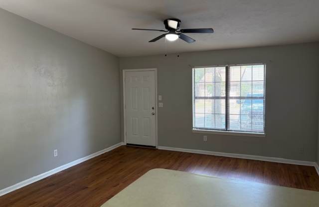 214 White Drive Apt F - 1 Gallery 2
