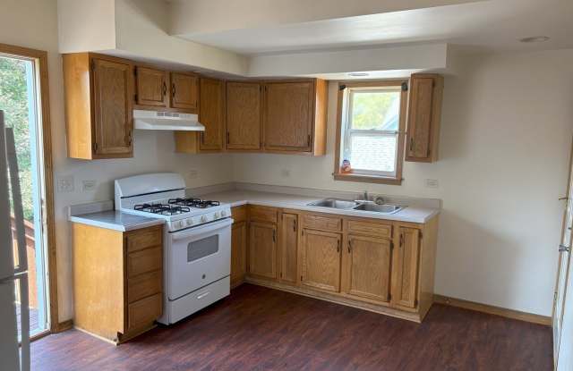 27 N Hickory Street photos photos