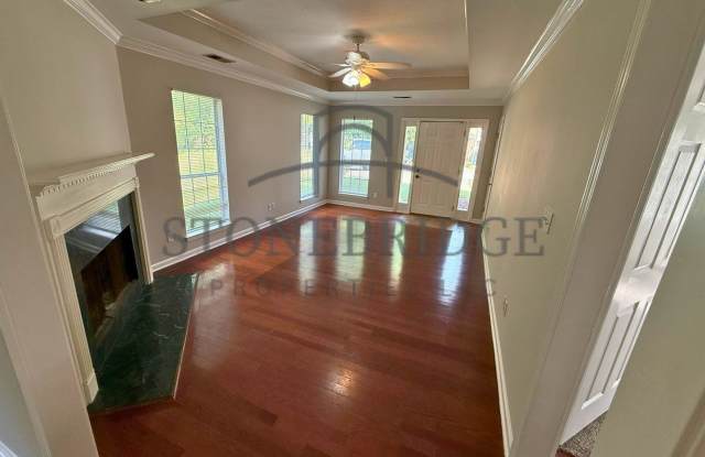 3 bed, 2 bath home in Helena Gallery 3
