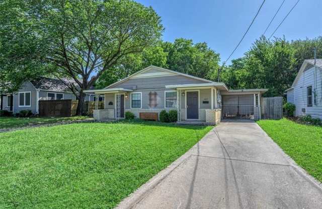 1821 N Alexander Street photos photos