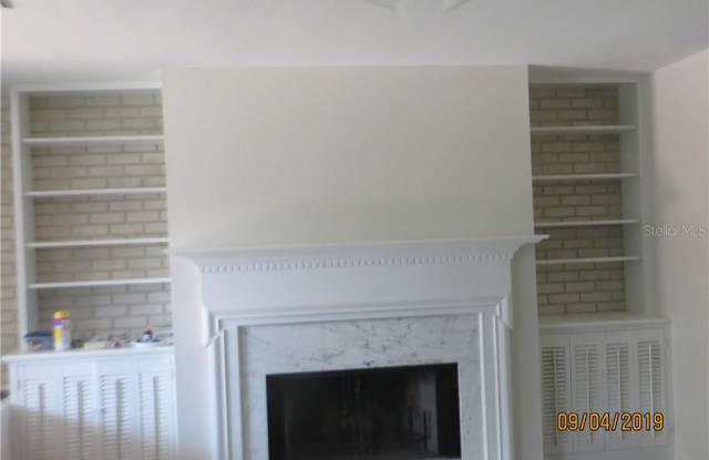 2895 DEL RIO DRIVE Gallery 3