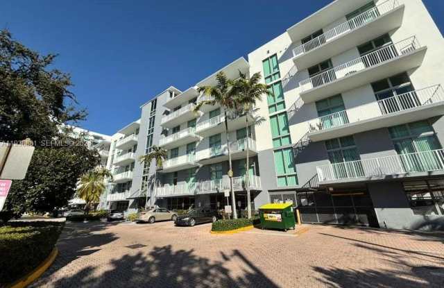 2100 Van Buren St photos photos 2100 Van Buren St photos photos