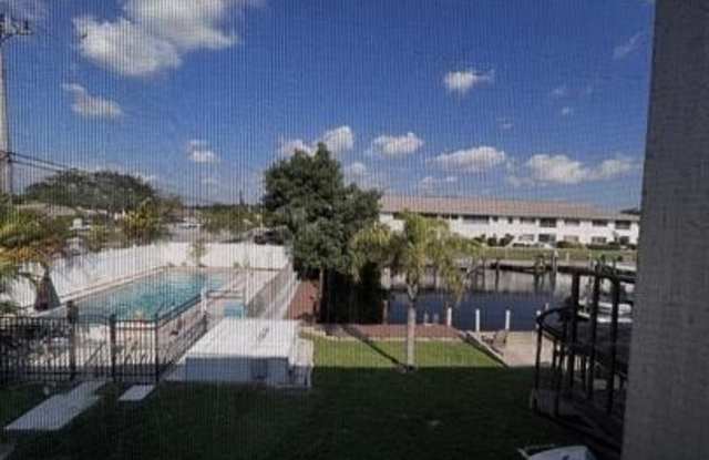 4803 Triton Court W unit: 5 photos photos 4803 Triton Court W unit: 5 photos photos