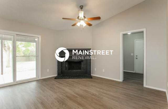 7619 West Hope Drive Gallery 4