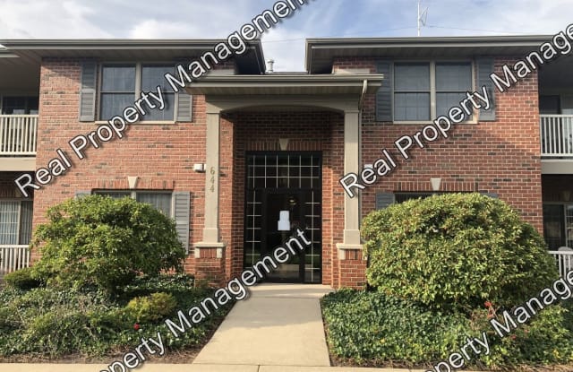 644 Cambridge Court #1B - 644 Cambridge Court, Munster, IN 46321