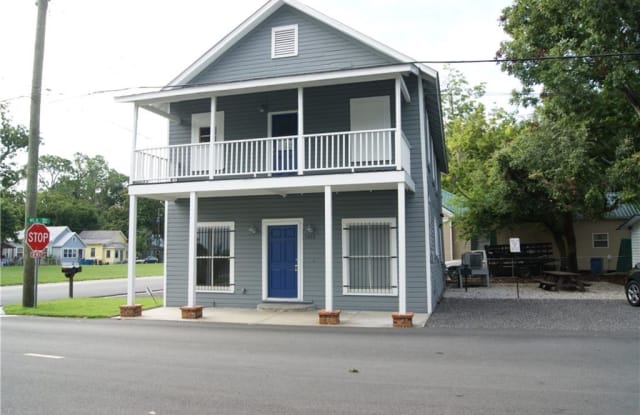1408 Monck Street - 1408 Monck St, Brunswick, GA 31520