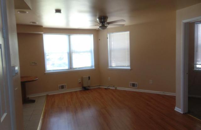2985 YORKSHIP SQUARE photos photos