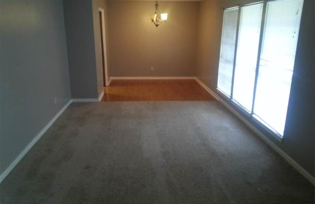 1231 Summer ln Gallery 2
