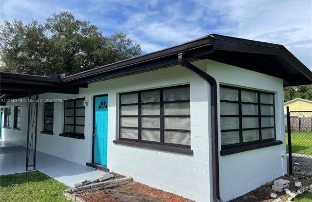 1514 26 st - 1514 26th Street West, Bradenton, FL 34205