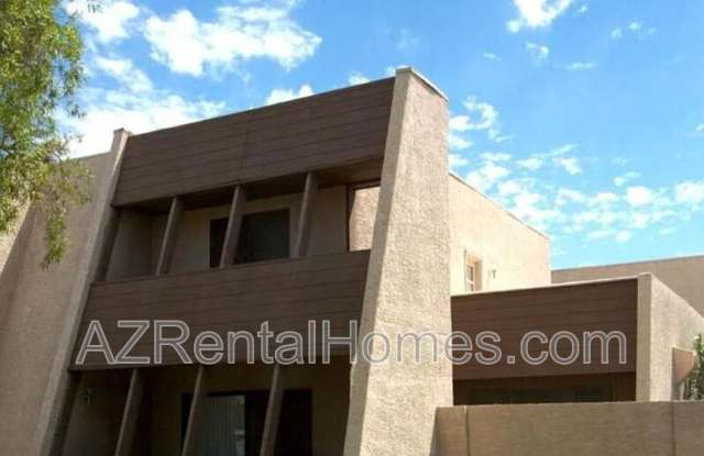 615 W 13th St photos photos