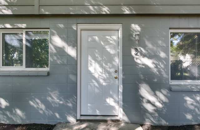 2003 Linden, 2 Gallery 2
